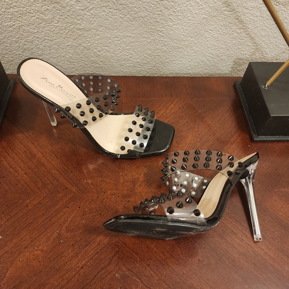 Anne Michelle spiked heel 5.5